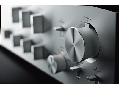 YAMAHA C-5000