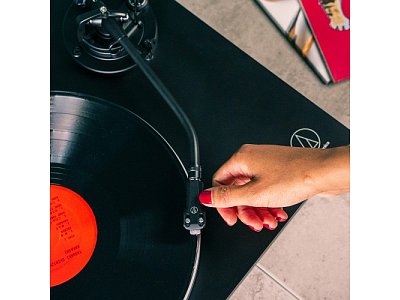 AUDIO TECHNICA AT-LP5X