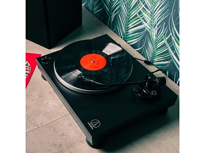 AUDIO TECHNICA AT-LP5X