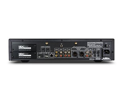 NAD C658