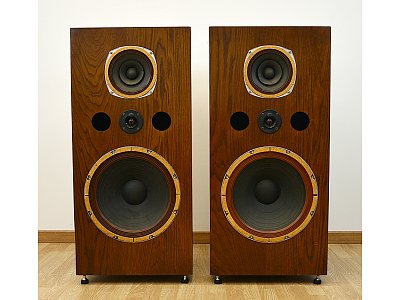 UNIVERSITY SOUND ALHAMBRA III