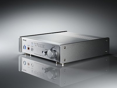 TEAC AI-303 USB DAC