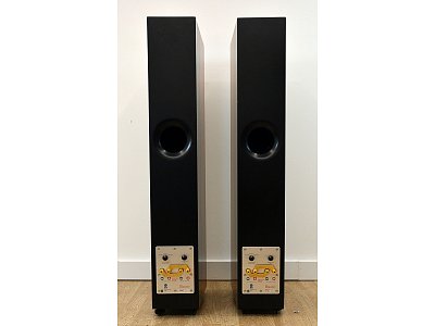 REVEL PERFORMA F32