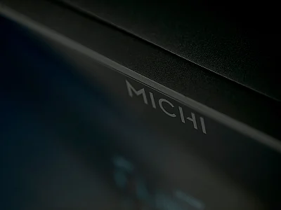 ROTEL MICHI M8