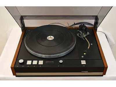 THORENS TD-126 MKIII THORENS TD-126 MKIII