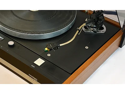 THORENS TD-126 MKIII THORENS TD-126 MKIII