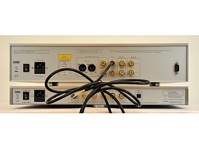 DCS PUCCINI PLAYER + PUCCINI U-CLOCK DCS PUCCINI PLAYER + PUCCINI U-CLOCK