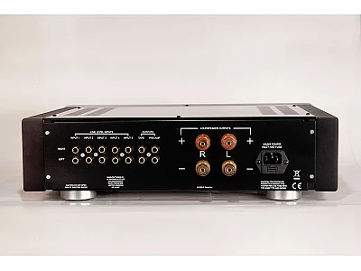 SUGDEN A21 SE SIGNATURE SUGDEN A21 SE SIGNATURE