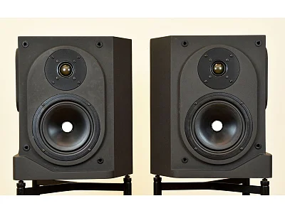 AEDON AUDIO NPS1