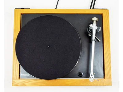 REGA PLANAR 25 + HEED ORBIT REGA PLANAR 25 + HEED ORBIT