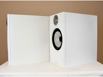 BOWERS & WILKINS 606 S2 BOWERS & WILKINS 606 S2