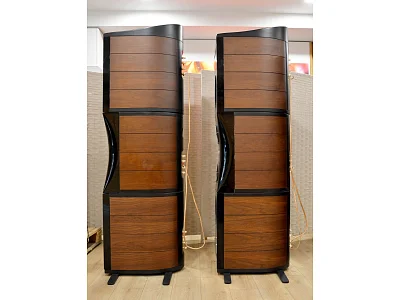 USHER GRAND TOWER