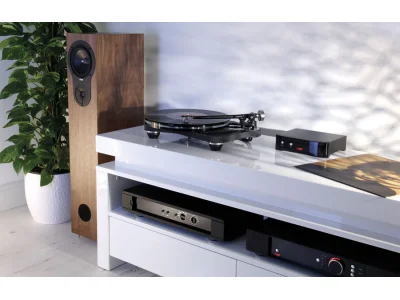 REGA PLANAR 8 REGA PLANAR 8