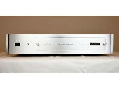 Accuphase ACCUPHASE F-5