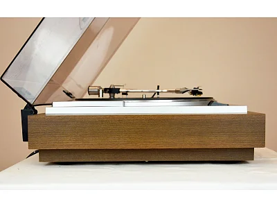 YAMAHA YP-701 YAMAHA YP-701