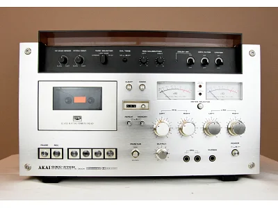 AKAI GXC-570D