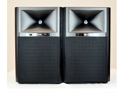 JBL 4305P JBL 4305P