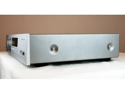 ARCAM FMJ A18