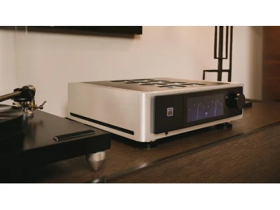 NAD M33 V2